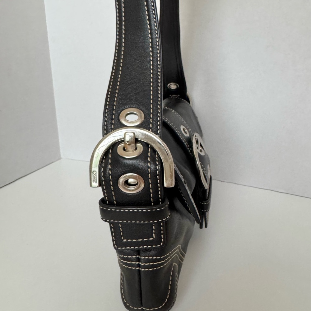 Coach 8A05 SoHo Black Leather Flap Shoulder Bag – Original 2005 Release, Y2K. - Picture 7 of 15